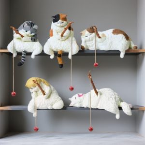 Creative Fishing Cat Fish Tank Decoration - Mini Resin Sleeping Cat Aquarium Ornament