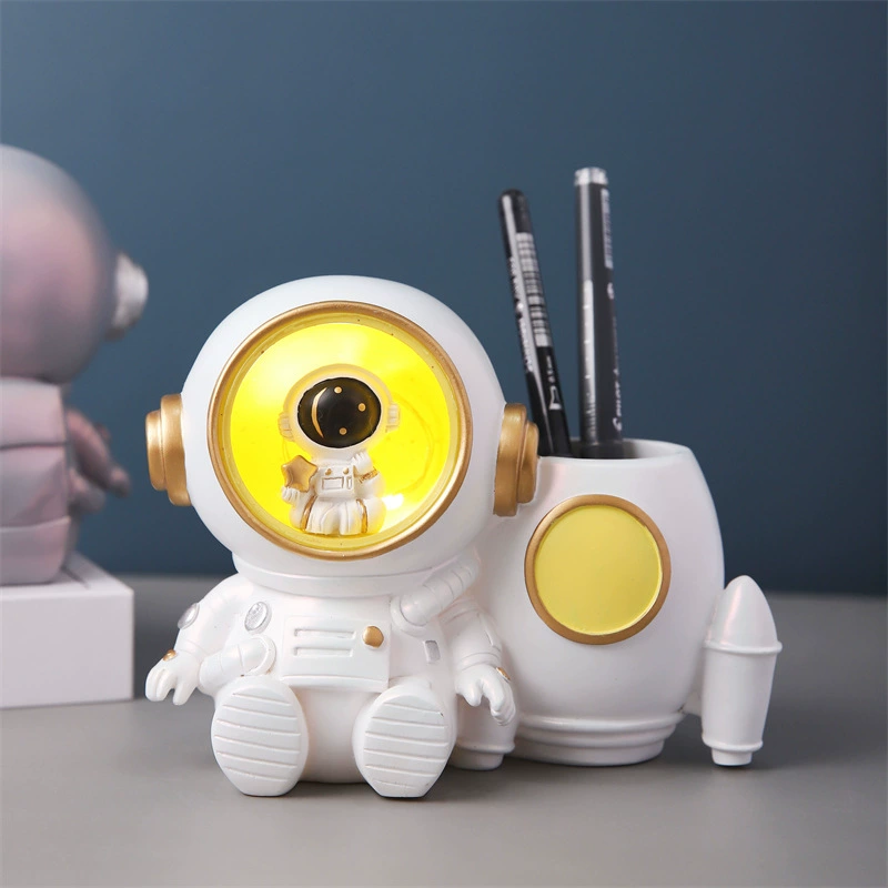 Creative Astronaut LED Pencil Holder - Resin Desk Organizer with Star Light Novelty Decor