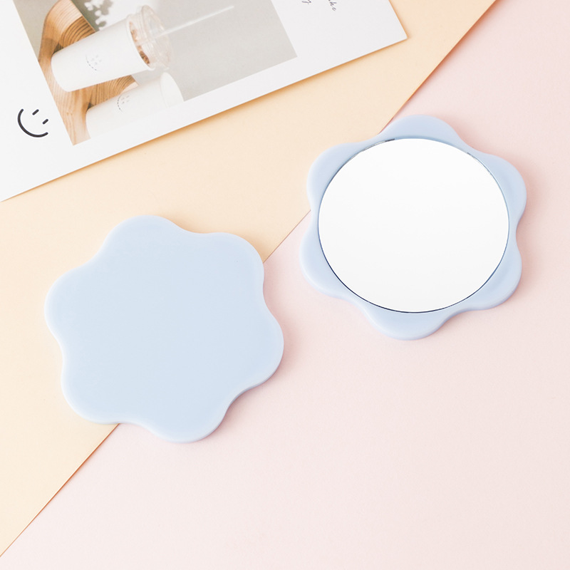 O1CN01peDdnh2NJxBdKi4pt_2215537409943-0-cib Creative Mini Cute Flower Mirror - Portable Compact Hand Mirror for Women Girls