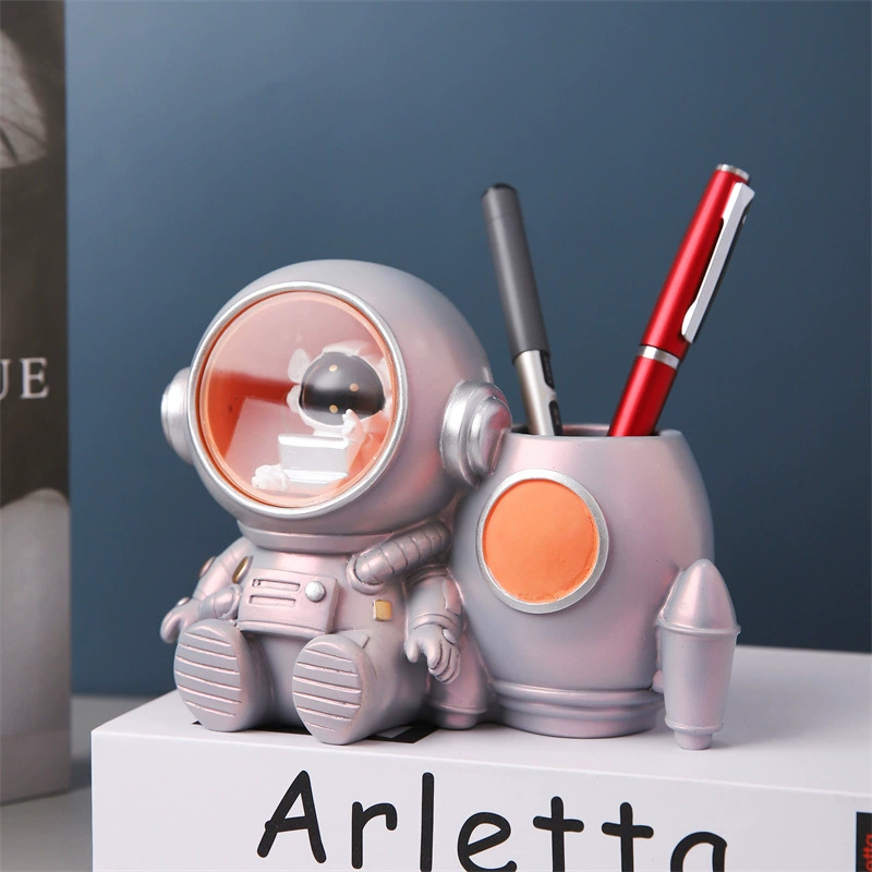 Creative Astronaut LED Pencil Holder - Resin Desk Organizer with Star Light Novelty Decor