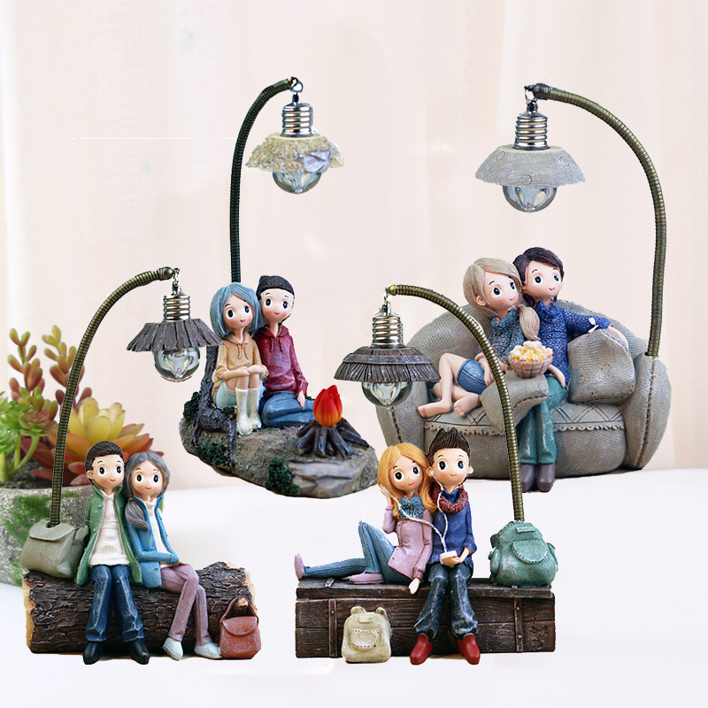 Couple Sofa Night Light – Creative Resin Lamp for Living Room Bedroom