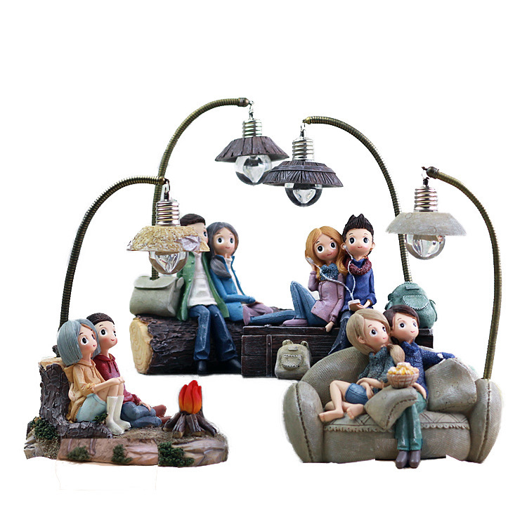 Couple Sofa Night Light – Creative Resin Lamp for Living Room Bedroom
